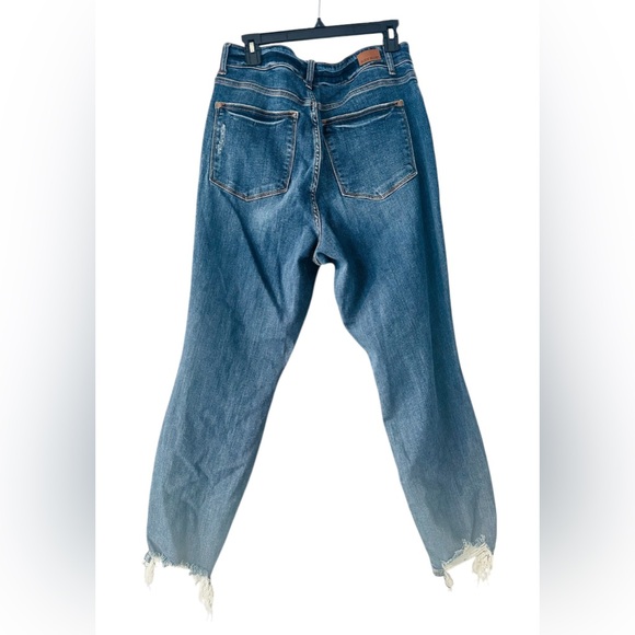 Judy Blue Jeans Womens Size 14 Blue Hem Distressed Denim Preppy - Picture 2 of 4